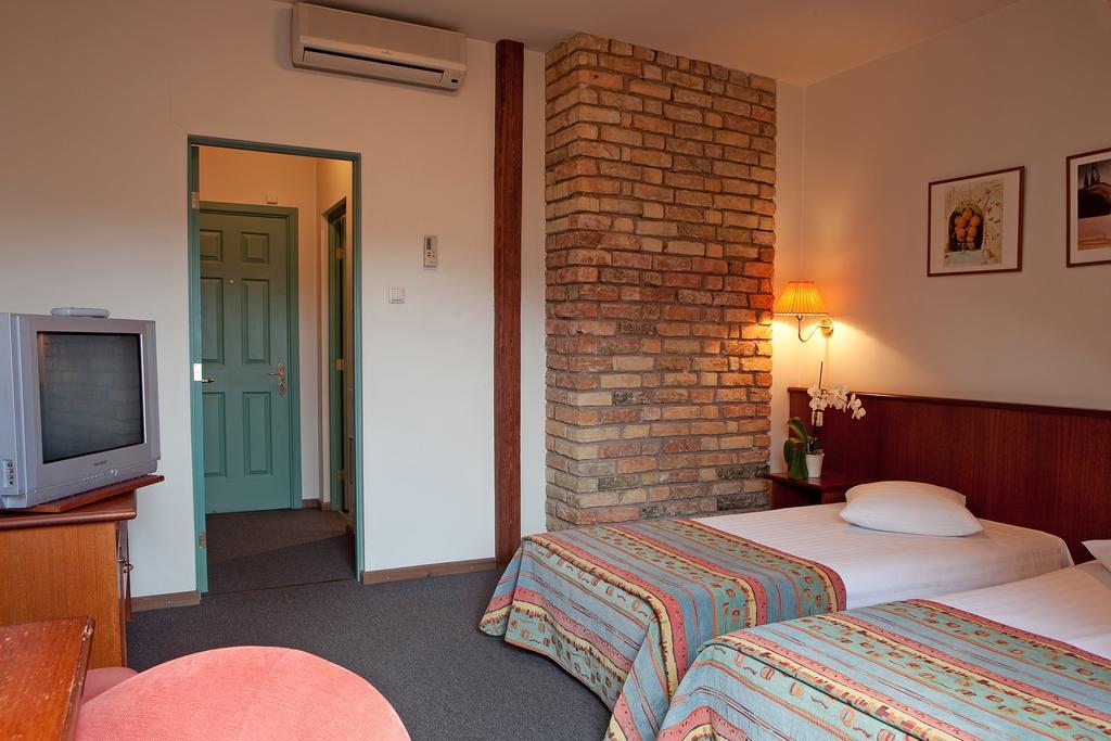 Art Hotel Laine Riga Kültér fotó